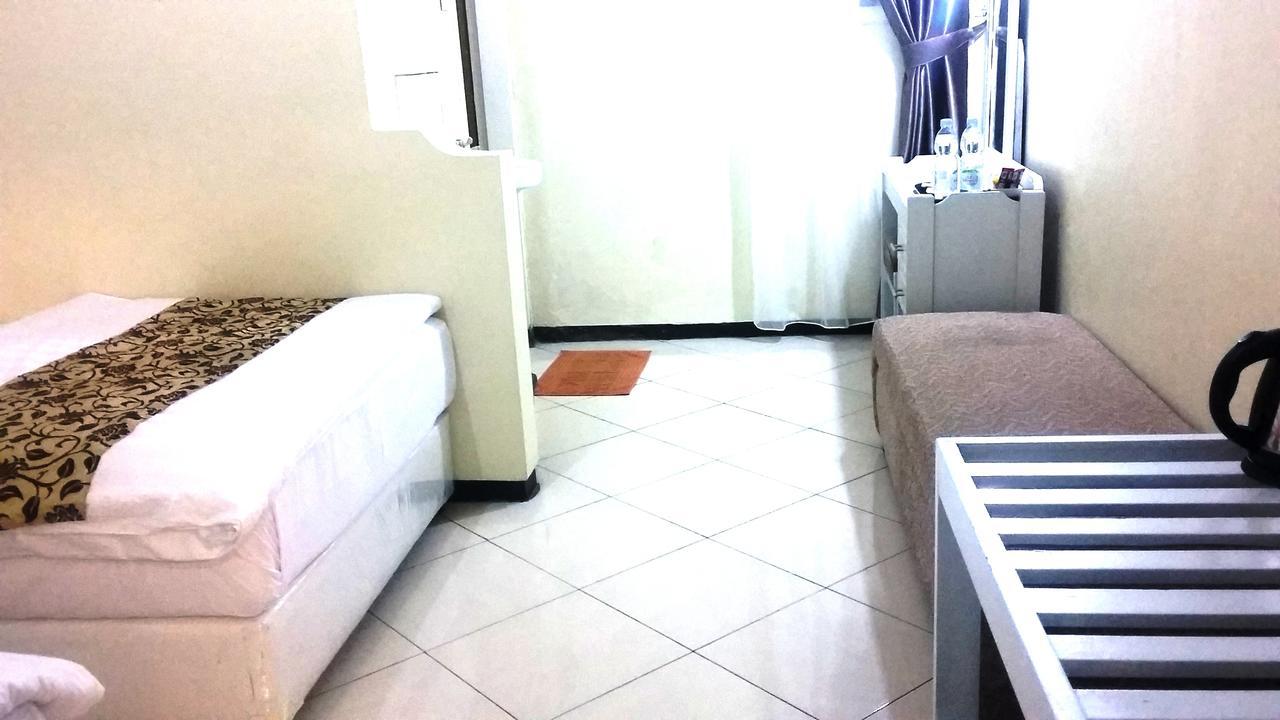 Asia Jaya By Lakers Hotel Sarangan Esterno foto