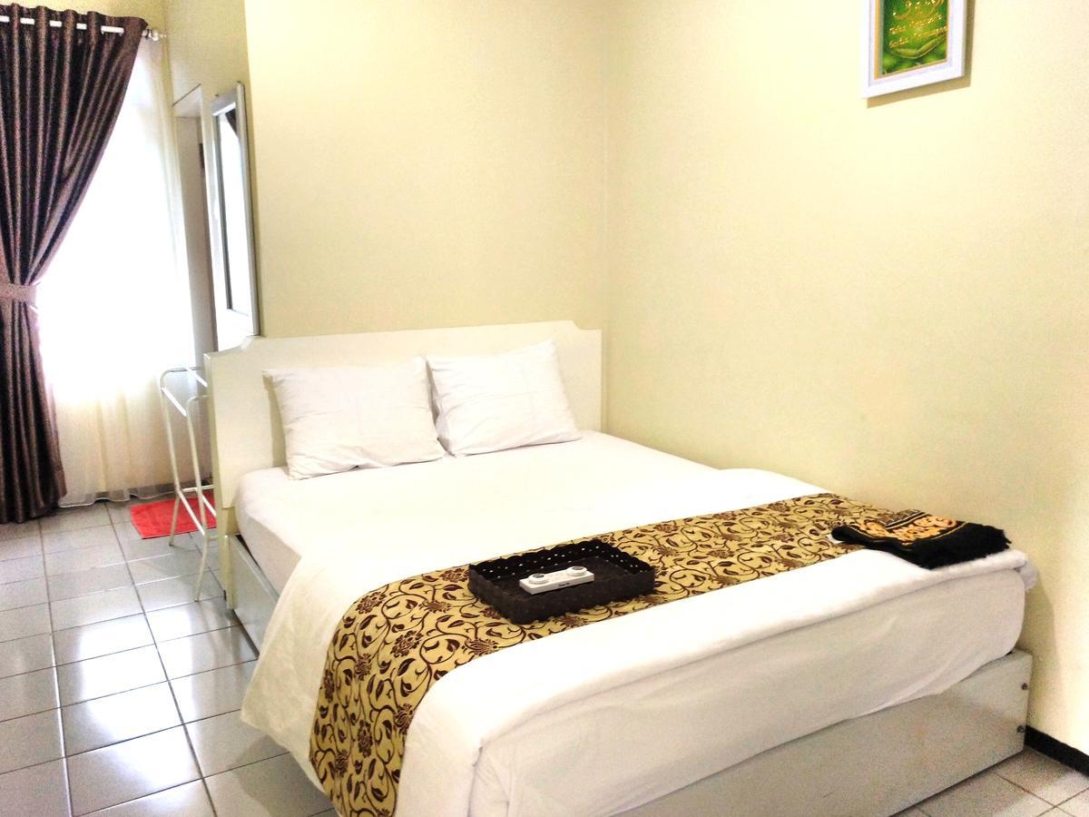 Asia Jaya By Lakers Hotel Sarangan Esterno foto